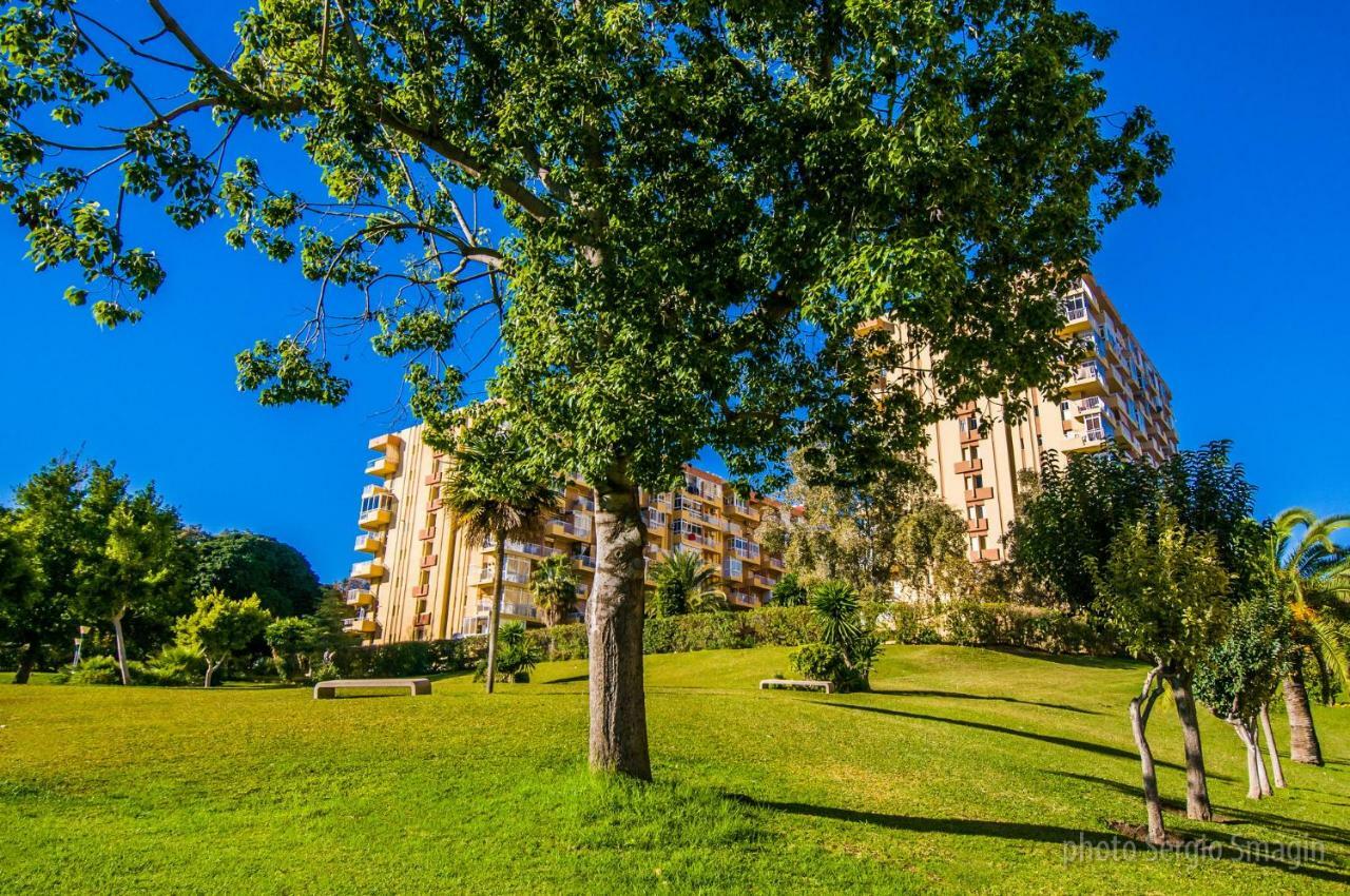 908 Minerva Apartamentos - Vistas Al Mar - Piscina Y Playa Benalmádena Kültér fotó